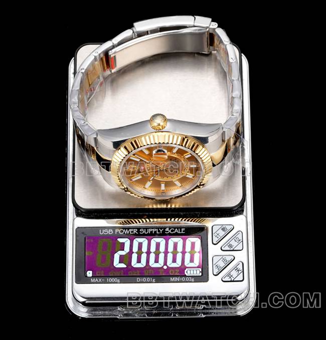 1:1复刻手表纵航者AR+厂劳力士金盘机械间金钢表带重量实拍图