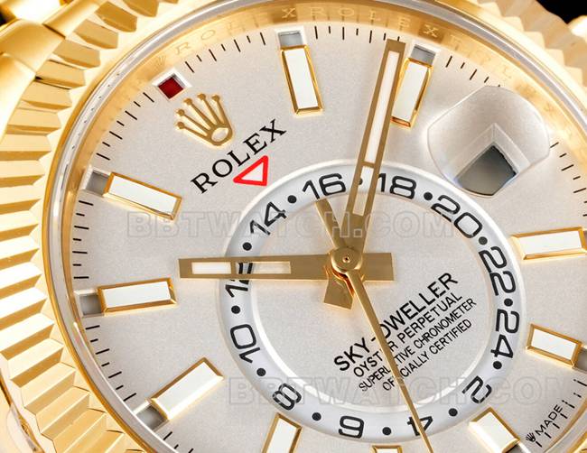 超级克隆手表纵航者AR+厂劳力士白盘机械黄金正面实拍图