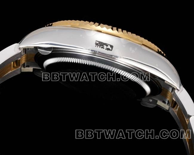 最佳复刻手表纵航者AR+厂劳力士黑盘机械间金钢表带侧面实拍图