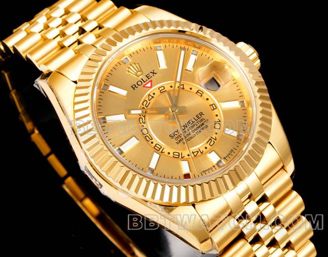 AR+厂顶级复刻手表纵航者劳力士金盘机械黄金正面实拍图