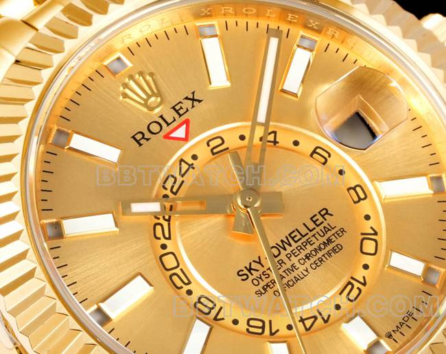 AR+厂顶级复刻手表纵航者劳力士金盘机械黄金正面实拍图