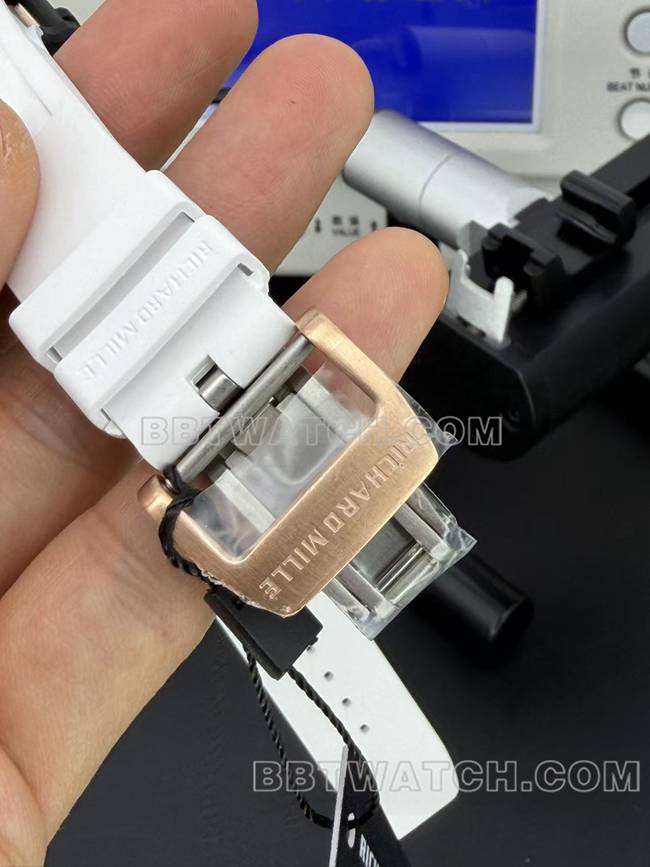 1:1复刻手表RM厂理查德米勒陀飞轮机械RM 21-02表扣实拍图