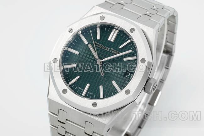 顶级复刻手表皇家橡树DDF厂爱彼绿盘4302机械15510正面实拍图