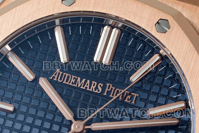 1:1复刻手表皇家橡树DDF厂爱彼蓝盘玫瑰金4302机械皮革表带15510正面实拍图