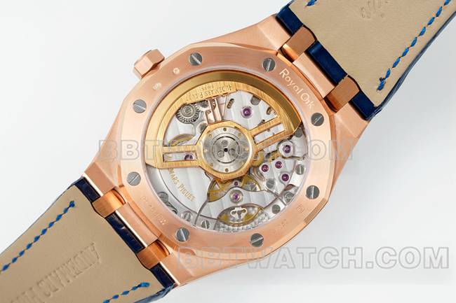 1:1复刻手表皇家橡树DDF厂爱彼蓝盘玫瑰金4302机械皮革表带15510背面实拍图