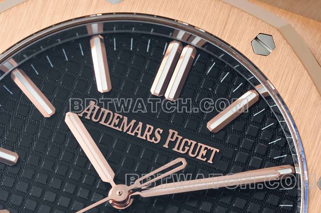 超级克隆手表DDF厂爱彼皇家橡树黑盘玫瑰金4302机械15510正面实拍图