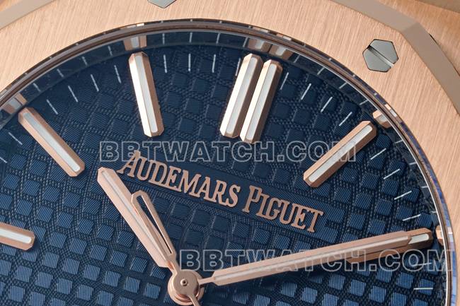 最佳复刻手表DDF厂爱彼皇家橡树蓝盘玫瑰金4302机械15510正面实拍图