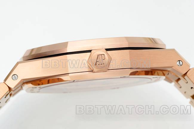 最佳复刻手表DDF厂爱彼皇家橡树蓝盘玫瑰金4302机械15510侧面实拍图