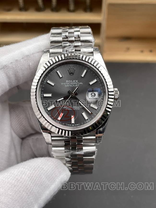 顶级复刻手表VS厂日志劳力士灰盘3235机械41mm正面实拍图