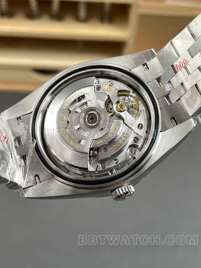 顶级复刻手表VS厂日志劳力士灰盘3235机械41mm背面实拍图