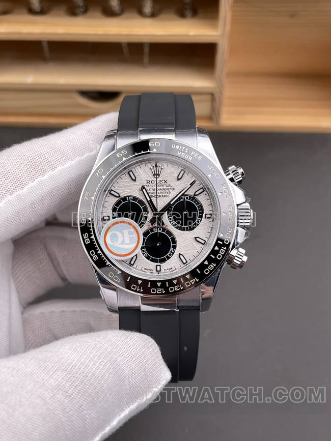 1:1复刻手表QF厂迪通拿劳力士银灰盘4131机械正面实拍图