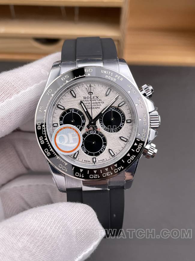 1:1复刻手表QF厂迪通拿劳力士银灰盘4131机械正面实拍图