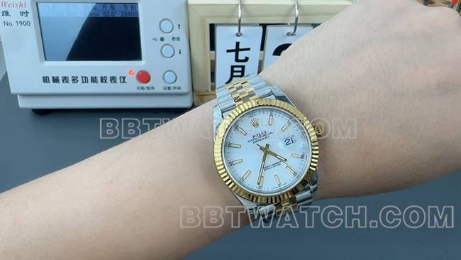 最佳复刻手表日志VS厂劳力士白盘3235机械41mm佩戴实拍图