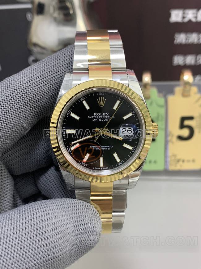 VS厂顶级复刻手表日志劳力士黑盘3235机械41mm正面实拍图