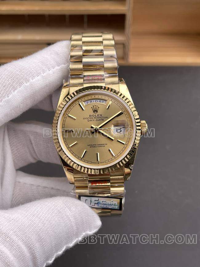 最优复刻手表QF厂星期日历劳力士金盘黄金2836机械36mm正面实拍图