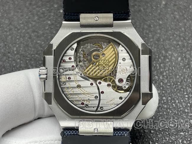 1:1复刻手表P1厂百达翡丽CUBITUS蓝盘5822P-001背面实拍图