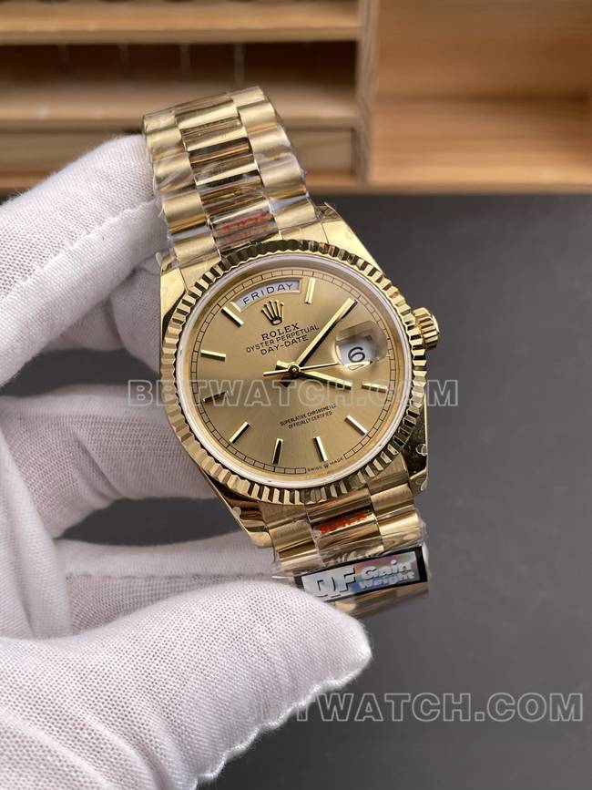 最优复刻手表QF厂星期日历劳力士金盘黄金2836机械36mm正面实拍图