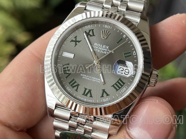 超级克隆手表ERF厂日志劳力士灰盘3235机械41mm正面实拍图