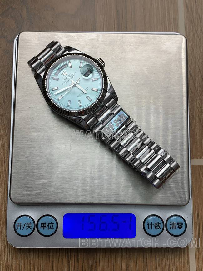 超级克隆手表QF厂星期日历劳力士冰蓝盘2836机械36mm重量实拍图