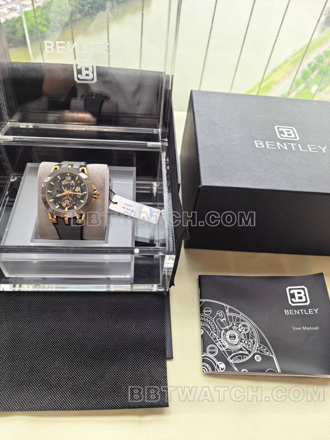 1:1复刻手表宾利BL-62巅峰灰色橡胶表带正面实拍图