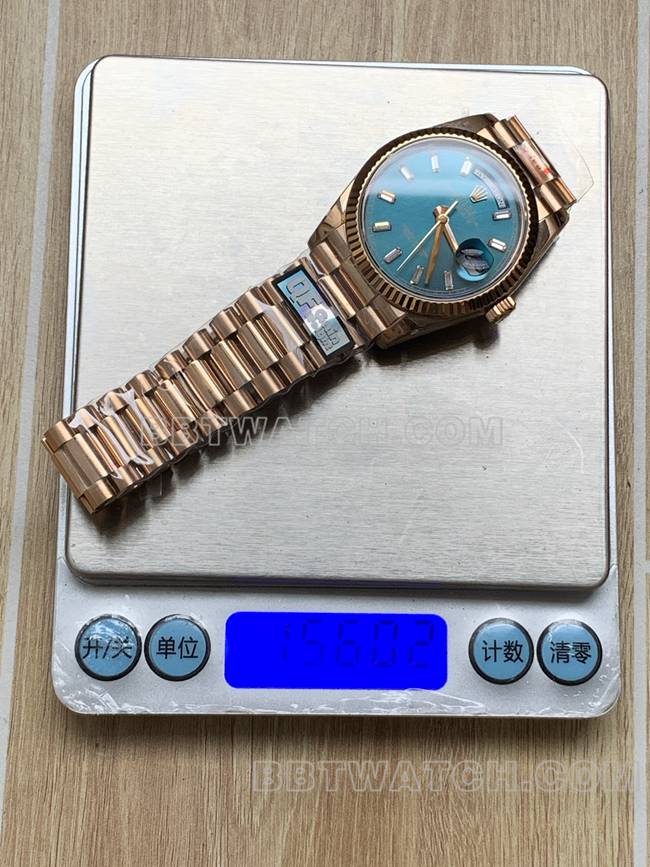 最佳复刻手表QF厂星期日历劳力士冰蓝盘玫瑰金2836机械36mm重量实拍图
