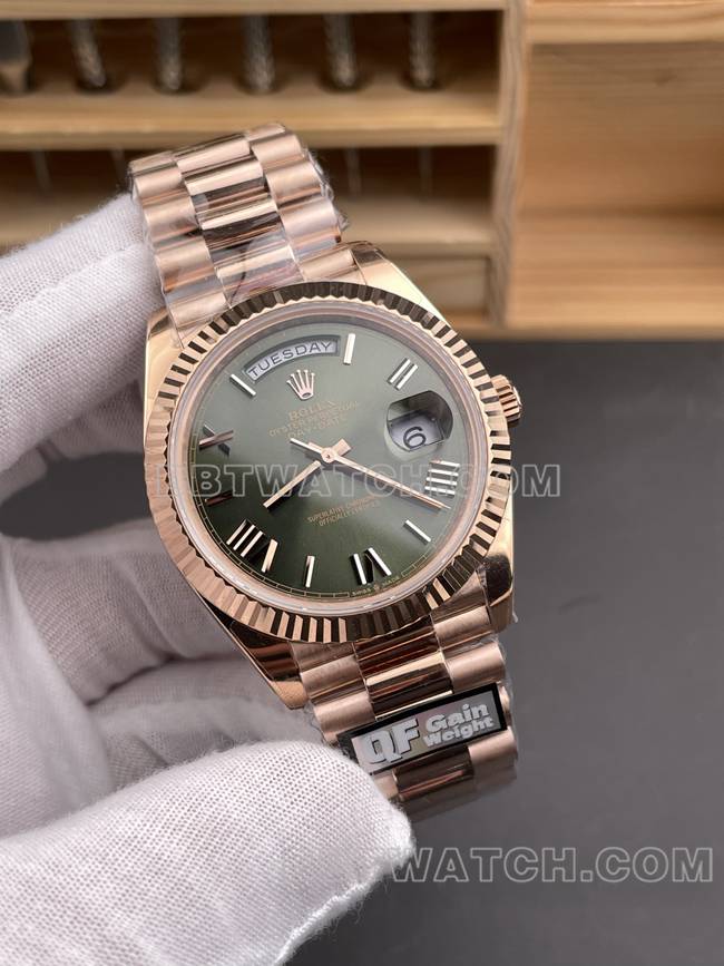 顶级复刻手表QF厂劳力士星期日历橄榄绿盘玫瑰金40mm正面实拍图