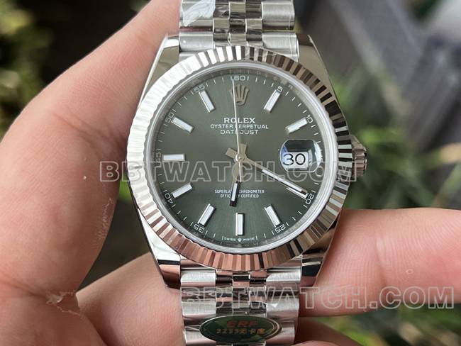 最优复刻手表ERF厂劳力士日志绿盘3235机械41mm正面实拍图