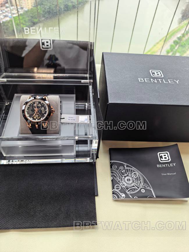 最佳复刻手表宾利BL-62巅峰黑色橡胶表带正面实拍图