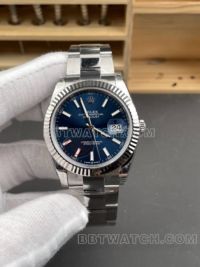 最佳复刻手表VS厂日志劳力士蓝盘3235机械41mm正面实拍图