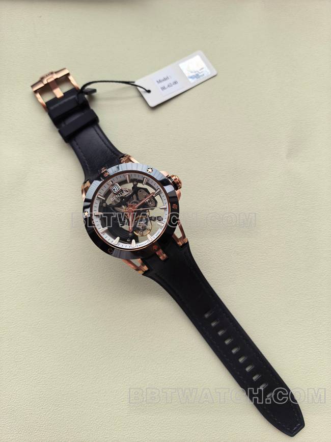 最佳复刻手表宾利BL-62巅峰黑色橡胶表带正面实拍图