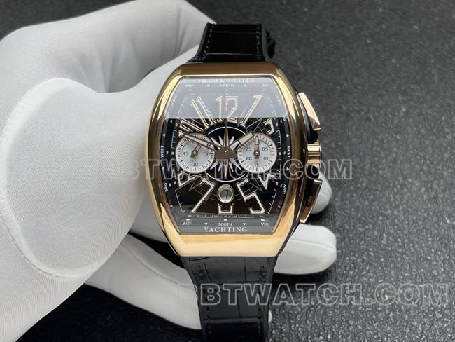 1:1复刻手表法兰克穆勒ABF厂V45黑盘金壳皮革表带正面实拍图