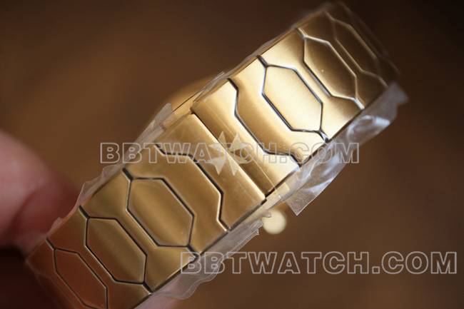 顶级复刻手表MX厂江诗丹顿历史名作金盘4200表带实拍图