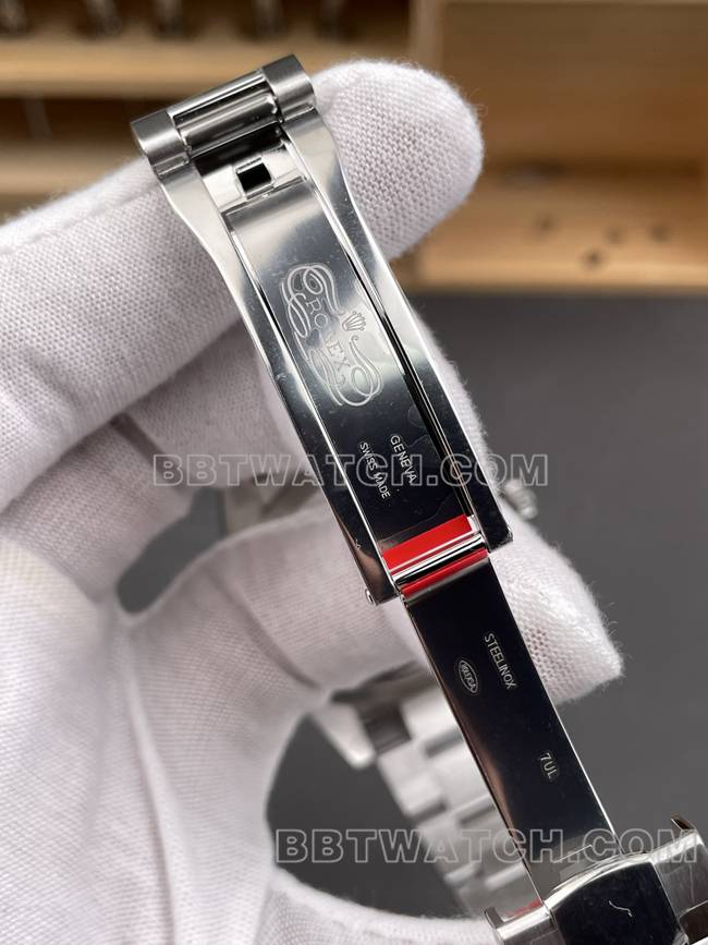 最佳复刻手表VS厂日志劳力士蓝盘3235机械41mm表扣实拍图