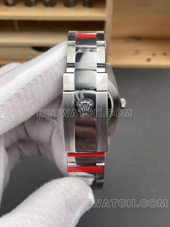 最佳复刻手表VS厂日志劳力士蓝盘3235机械41mm表带实拍图