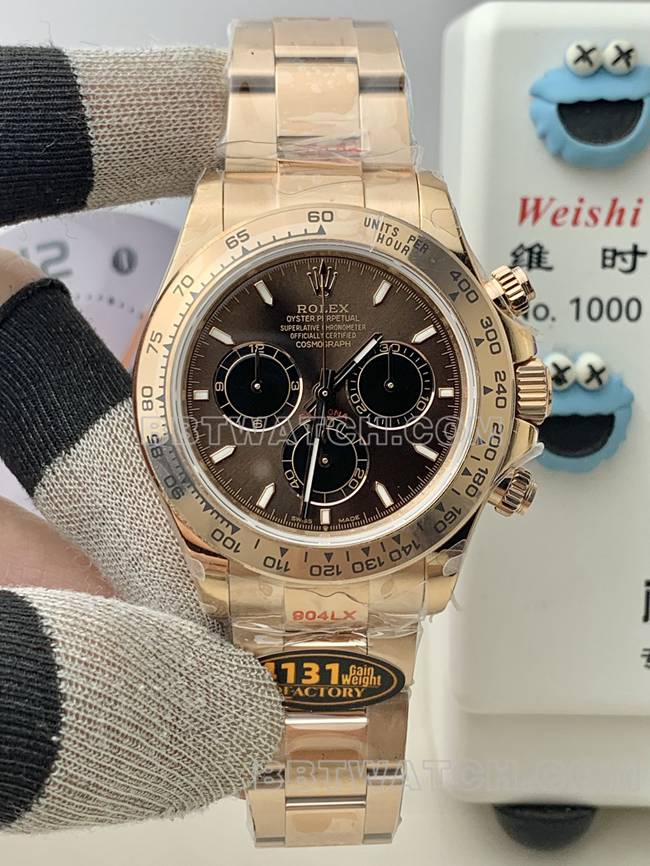 最佳复刻手表QF厂迪通拿劳力士棕盘玫瑰金4131机械正面实拍图