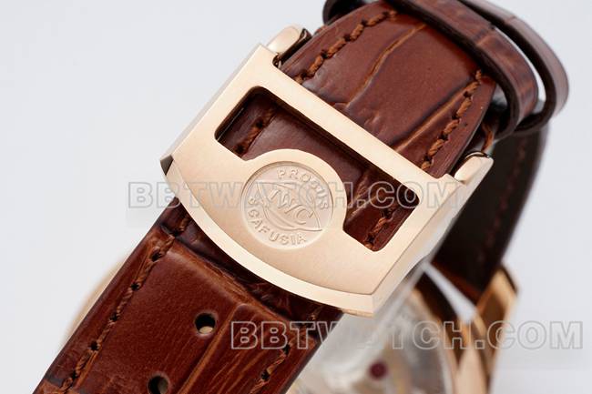 超级克隆手表APS厂葡萄牙万国万年历白盘玫瑰金表带实拍图