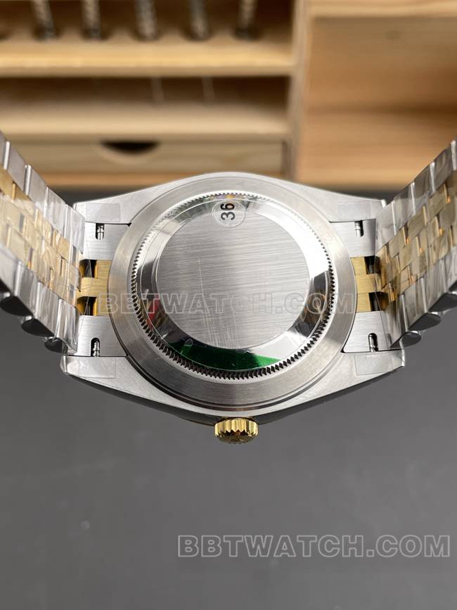 顶级复刻手表日志VS厂劳力士香槟盘3235机械41mm背面实拍图
