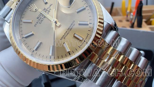 最优复刻手表日志VS厂劳力士香槟盘3235机械36mm正面实拍图