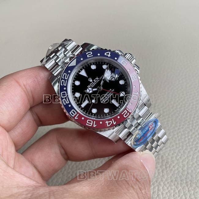 顶级复刻手表ERF厂格林尼治劳力士黑盘红蓝圈3285机械正面实拍图