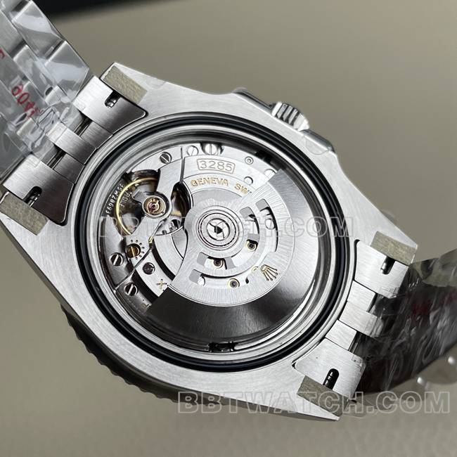 顶级复刻手表ERF厂格林尼治劳力士黑盘红蓝圈3285机械背面实拍图