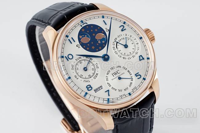 顶级复刻手表葡萄牙APS厂万国万年历白盘玫瑰金正面实拍图