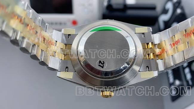 1:1复刻手表日志VS厂劳力士白盘3235机械36mm背面实拍图