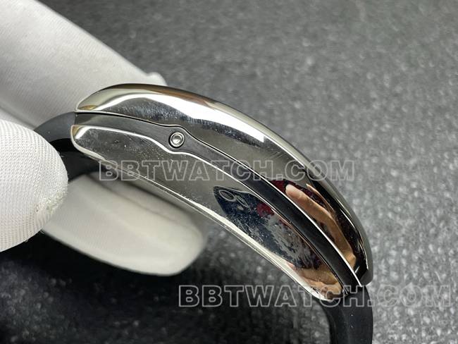 最佳复刻手表法兰克穆勒ABF厂V45黑盘皮革表带侧面实拍图