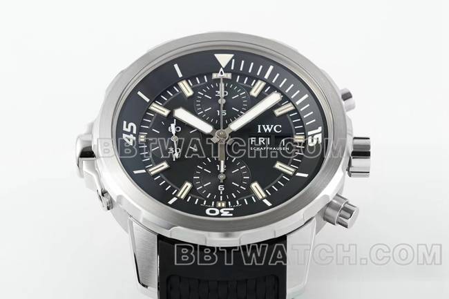 顶级复刻手表APS厂海洋时计万国黑盘7750机械正面实拍图