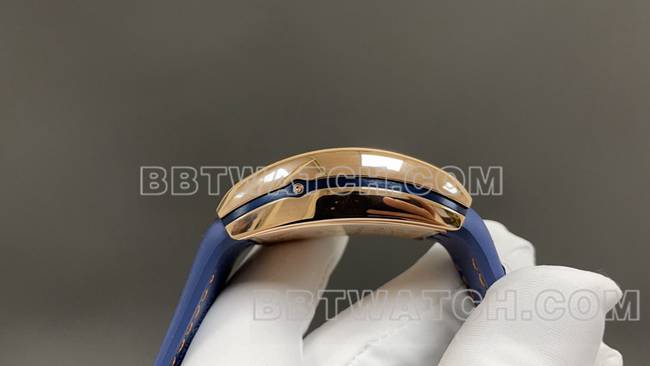 ABF厂顶级复刻手表法兰克穆勒V45蓝盘金壳皮革表带侧面实拍图