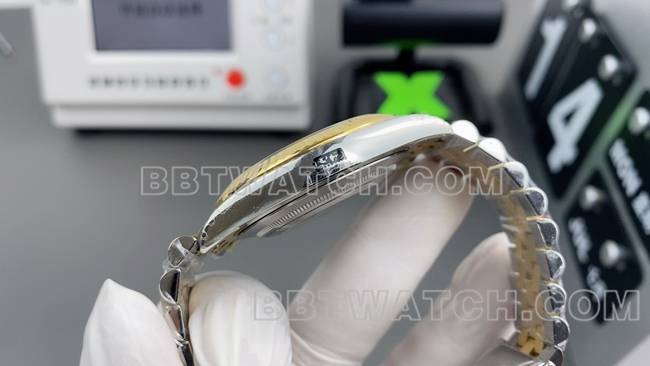 超级克隆手表日志VS厂劳力士黑盘3235机械41mm侧面实拍图