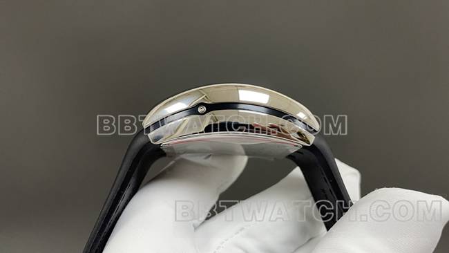 ABF厂1:1复刻手表法兰克穆勒V45黑盘皮革表带侧面实拍图