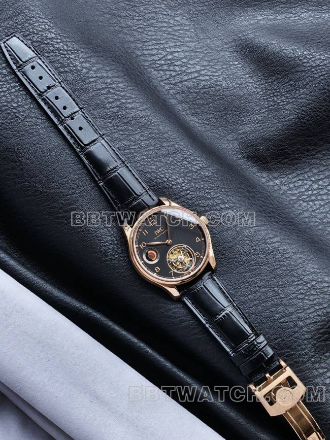 顶级复刻手表万国TUR厂葡萄牙玫瑰金黑盘陀飞轮正面实拍图