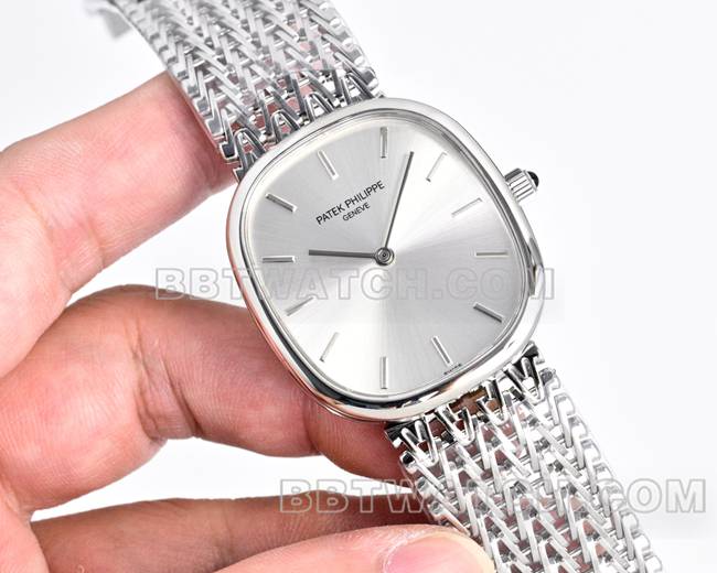 超级克隆手表百达翡丽GOLDEN ELLIPSE银盘5738正面实拍图