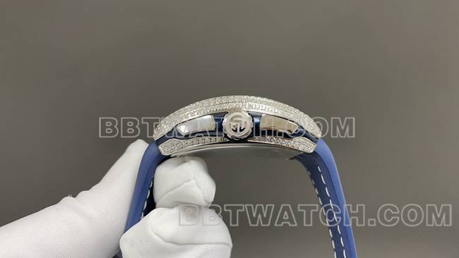 ABF厂法兰克穆勒最优复刻手表V45蓝盘钻壳皮革表带侧面实拍图